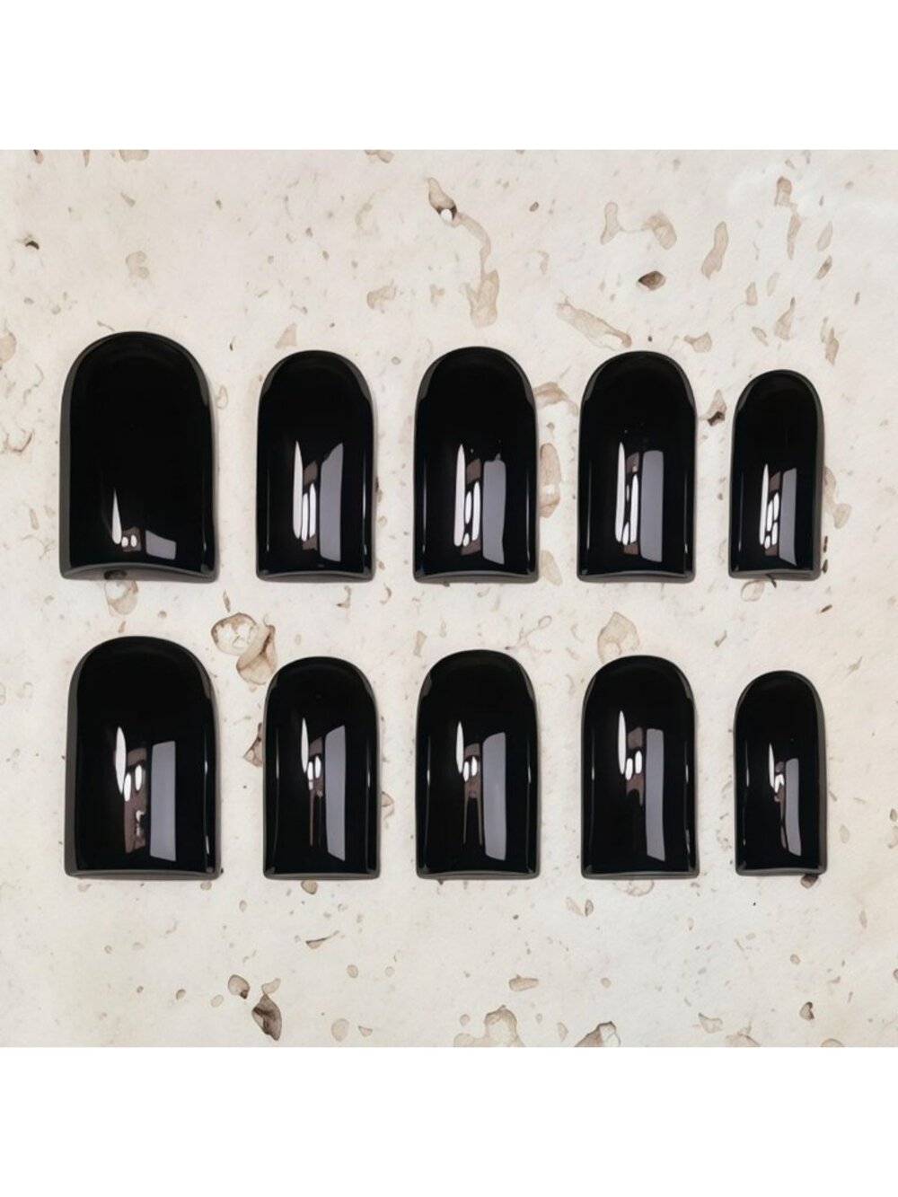 10 Pcs Short Square Press-On Nails | Glossy Black Reusable Fake Nails (Medium)